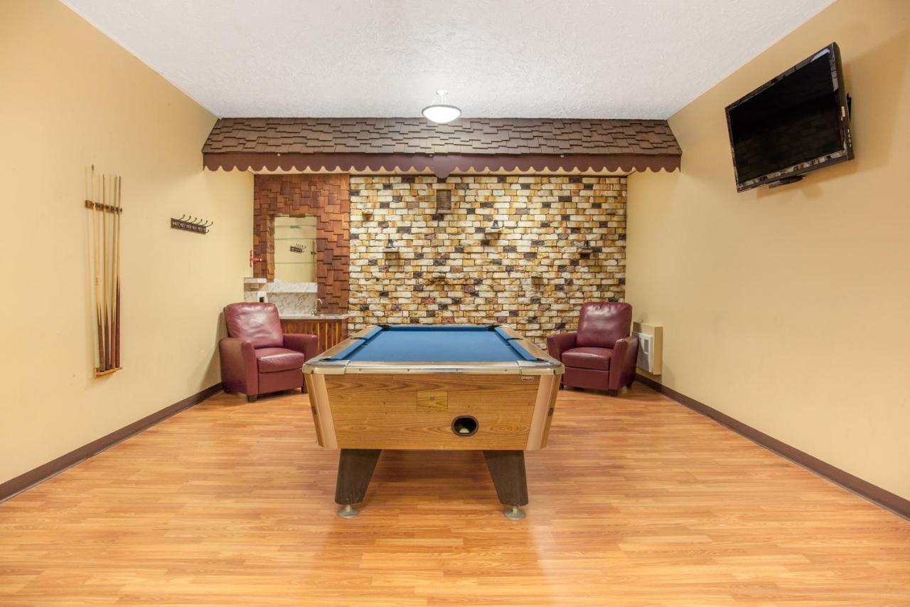 Econo Lodge Inn & Suites Medicine Hat Εξωτερικό φωτογραφία