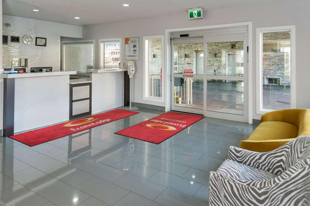 Econo Lodge Inn & Suites Medicine Hat Εσωτερικό φωτογραφία