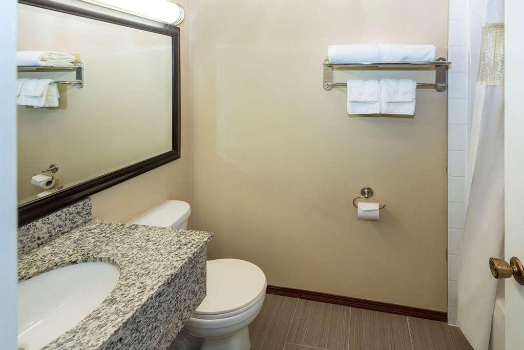 Econo Lodge Inn & Suites Medicine Hat Εξωτερικό φωτογραφία